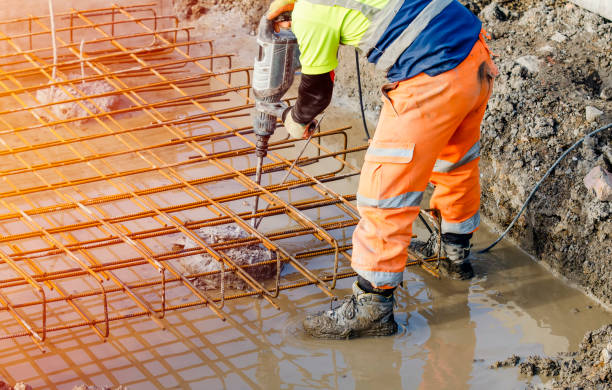 Best Residential Concrete Services  in Edina, MO